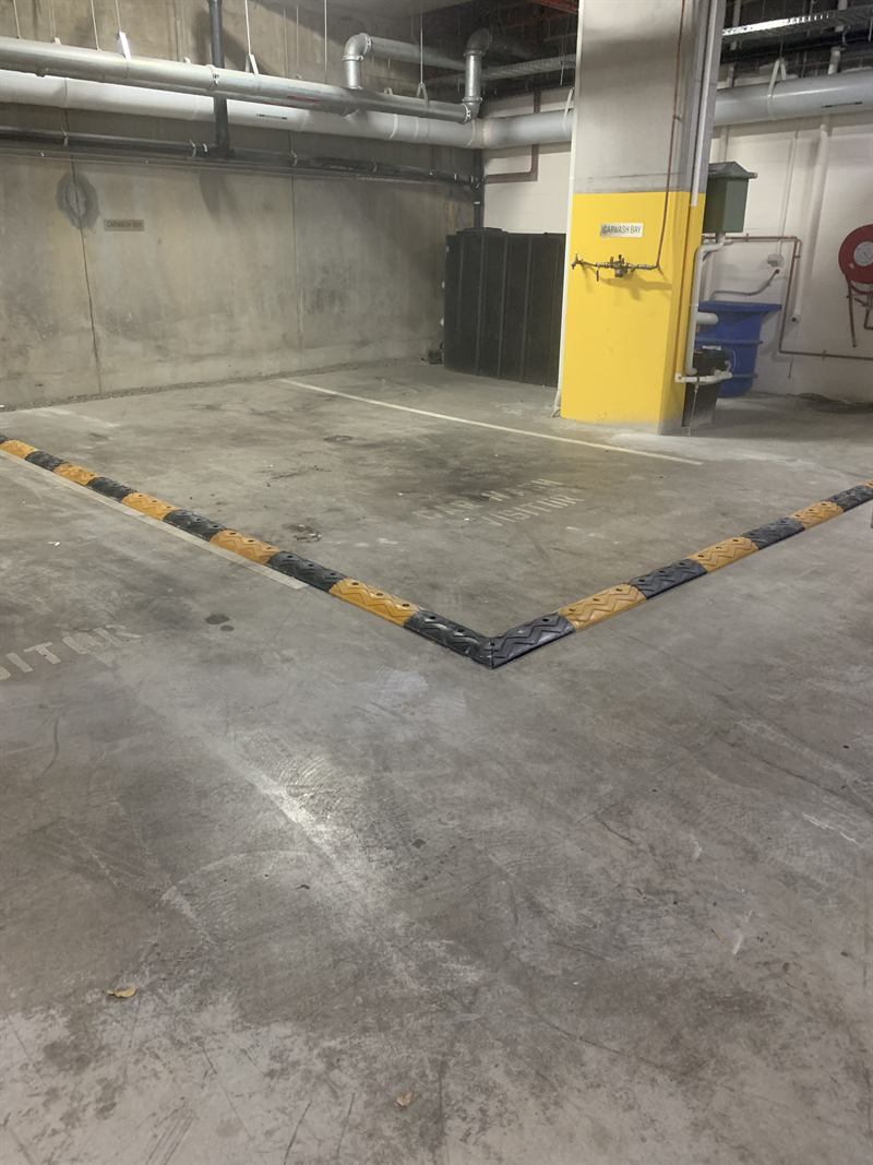 Wash bay bunding in a basement carpark